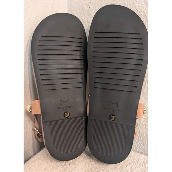 Marc Fisher LTD Indie Studded Flat Thong Sandal Leather Women's Size 7.5 Pink - Picture 9 of 10